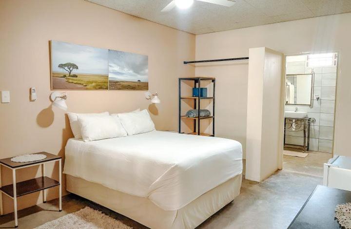 Olienhoff Guesthouse And Rest Camp Otavi Εξωτερικό φωτογραφία